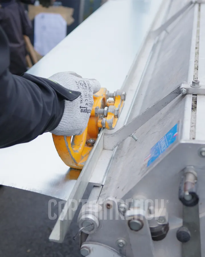 artisan découpe zinc nieppe captainrenov